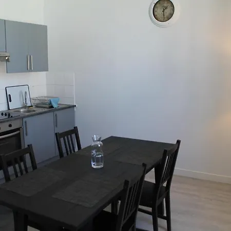 Apartament La Roche-posay, 3 Pieces, 4 Personnes - Fr-1-541-2 *